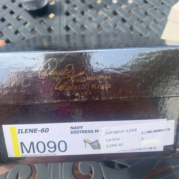 Donald Pliner Spider and Webb high heel shoes - Picture 8 of 11